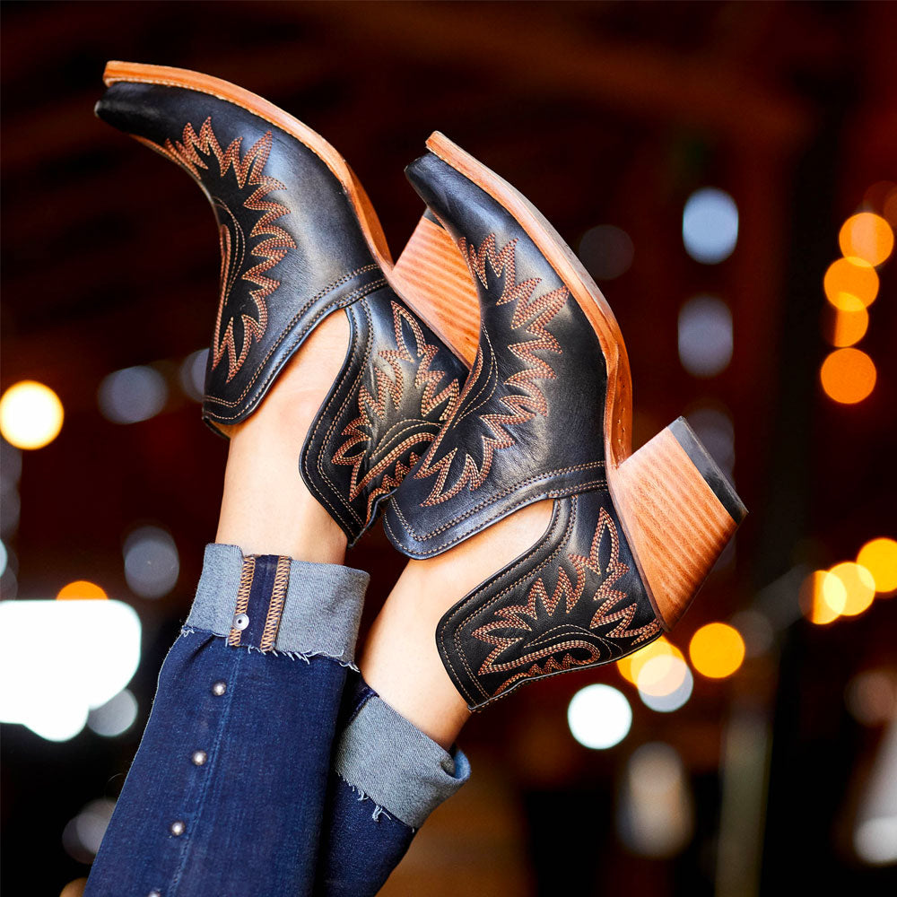 Ariat Women's Dixon Western Boot- Brooklyn Black – 264 Shoes and